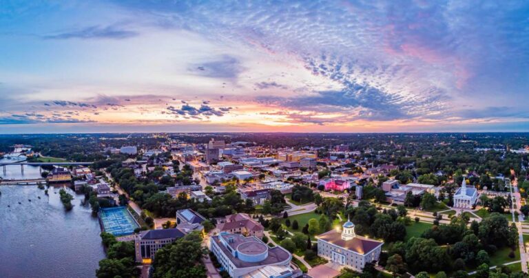 appleton drone sunset graham images 001 web 220603 115050 694f32bf0e9ef81016789076834d1a45